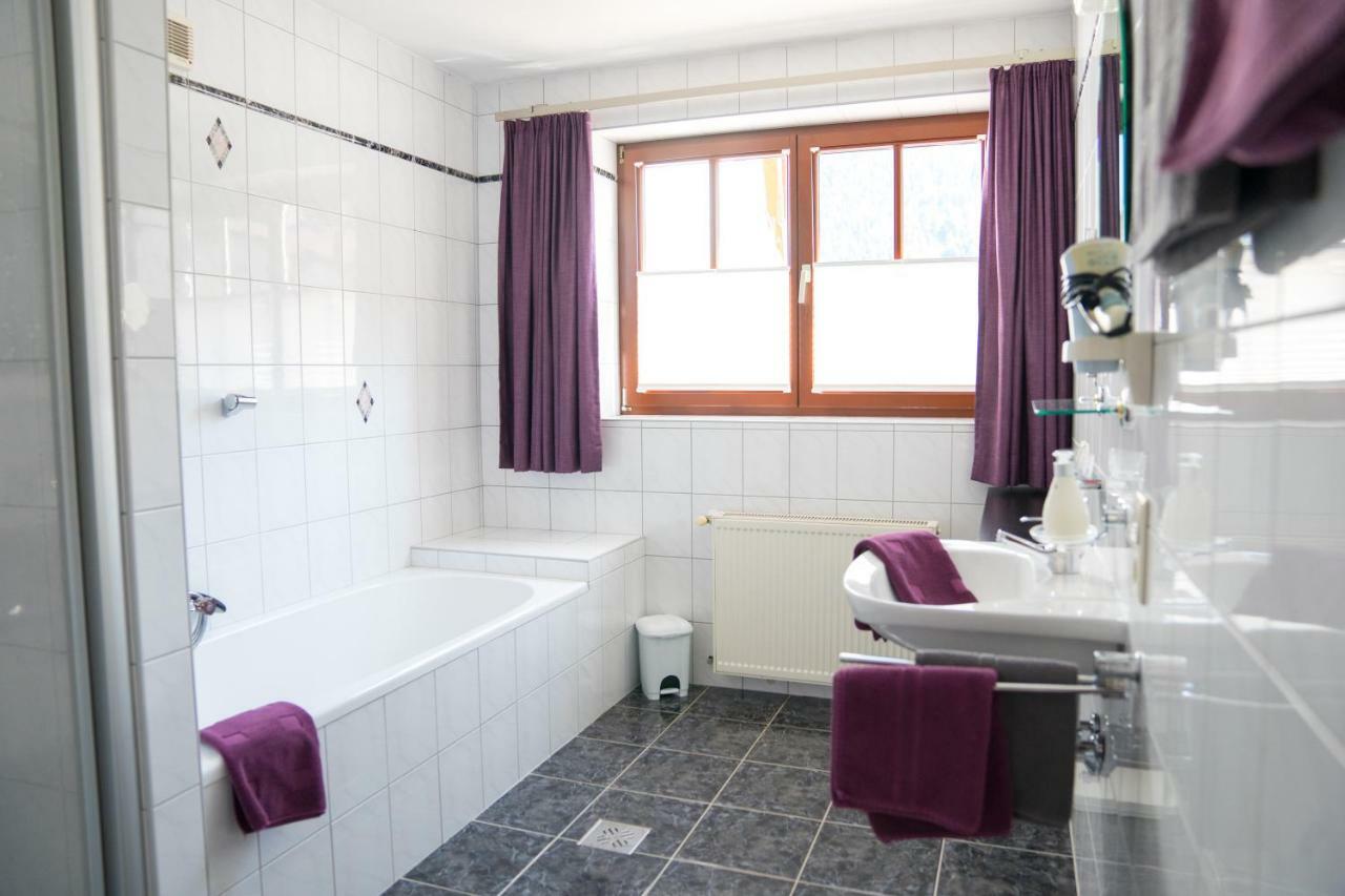 Appartement Haus Berta à Leutasch Extérieur photo